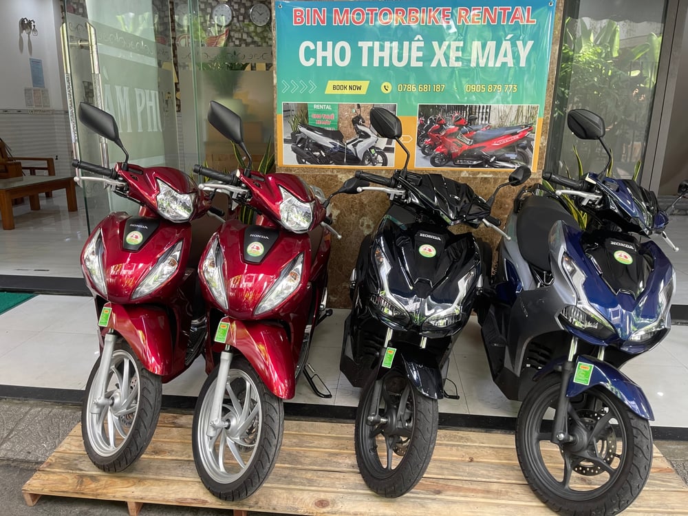 Motorbike rental HONDA AIRBLADE 2024