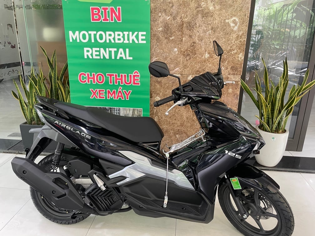 Motorbike for rent, Air Blade 1
