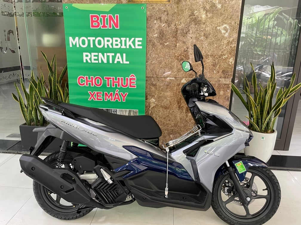 Motorbike for rent, Air Blade 1